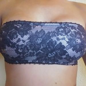 Victoria Secret Strapless bra